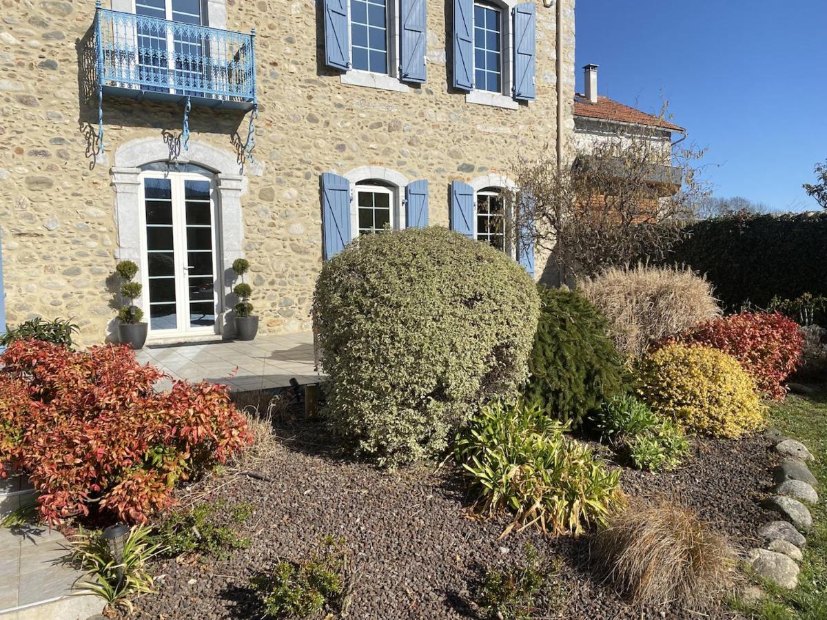 La Maison Du Bonheur Ausson Экстерьер фото